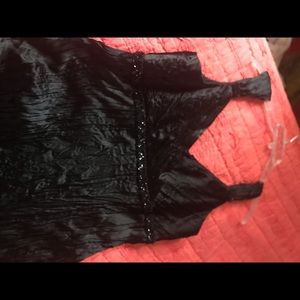 Black gown size 12/14